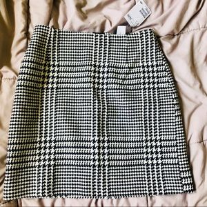 New with tags black and white skirt!